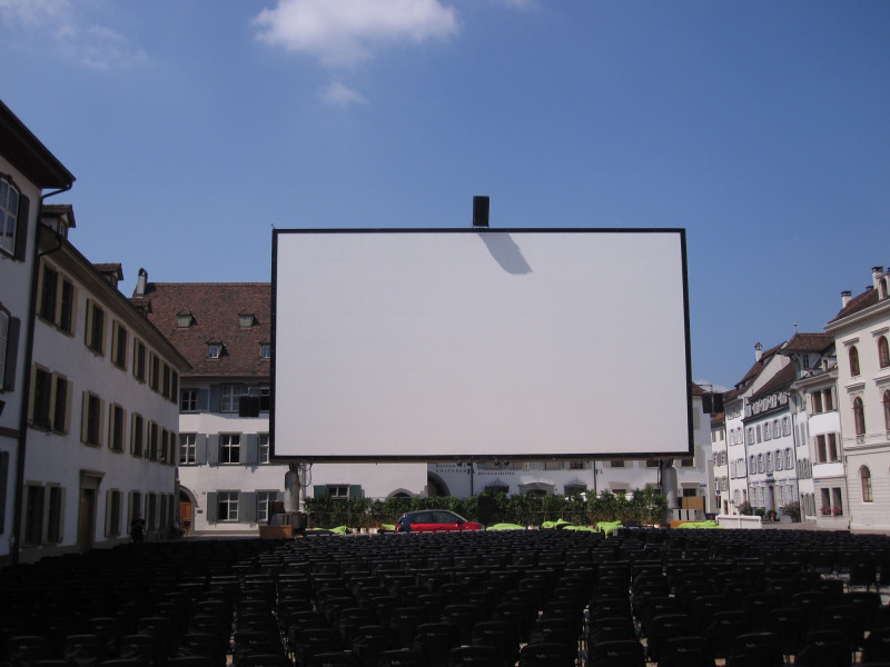 filmdoek op stadsplein