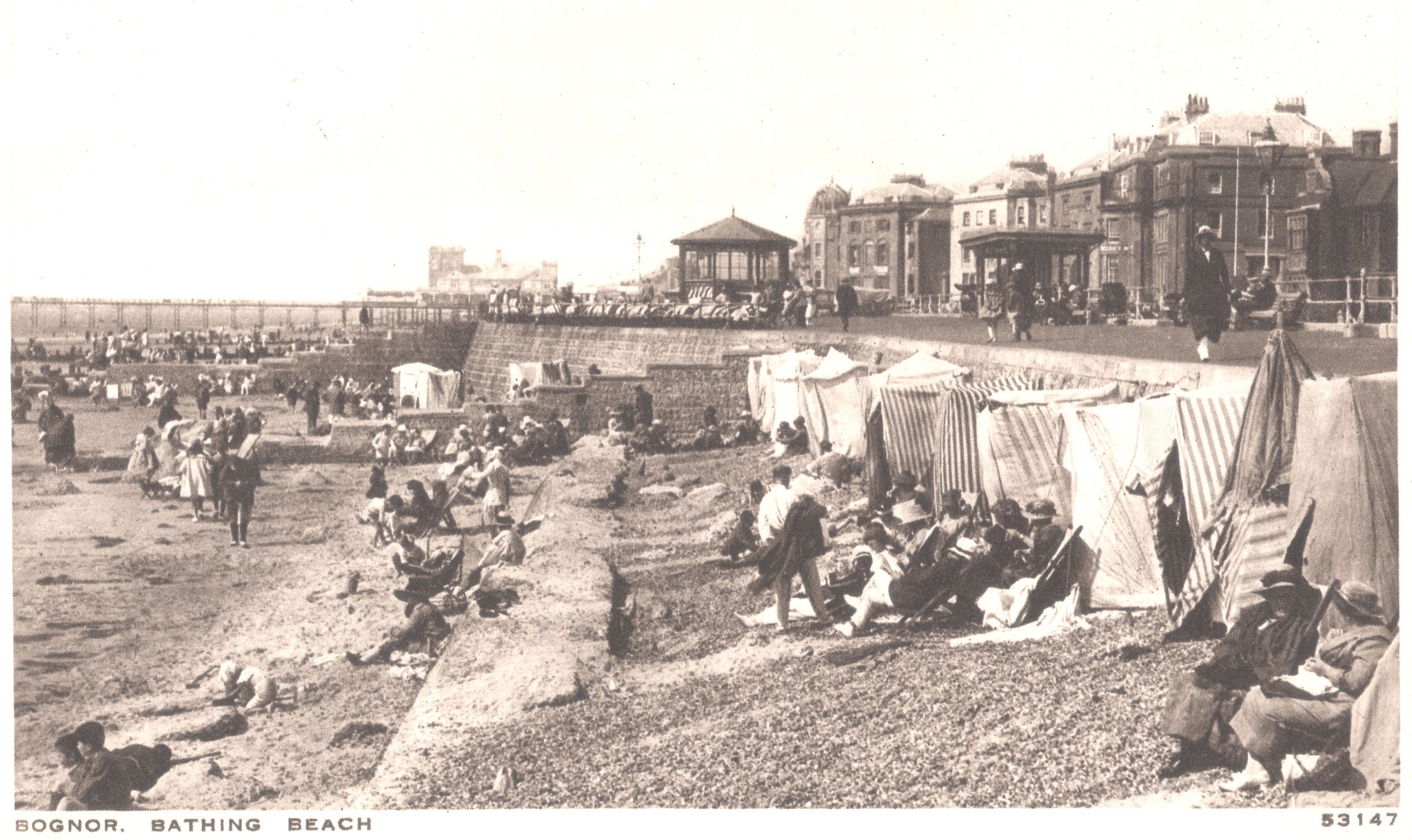 ansichtkaart Britse strandplaats ca. 1930