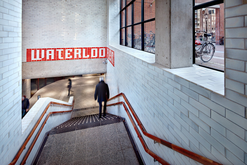 Muziek voor metrostations