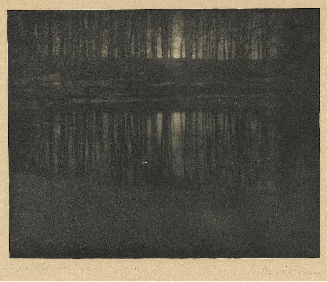 1046px-Edward_Steichen_(American)_-_(Moonlight_-_The_Pond)_-_Google_Art_Project